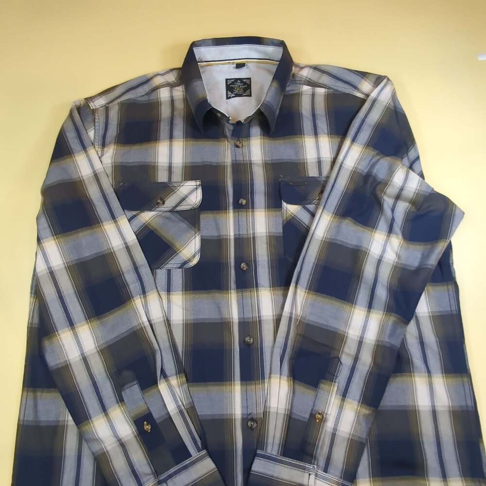 Point Zero Men's Plaid Long Sleeve Flannel Shirt